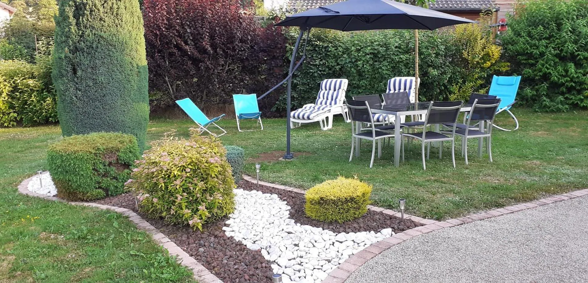 Haute-Loire Tence Belle Maison Neuve Plain-Pied 4 Etoiles Avec Parc Arbore Clos 0*,  France